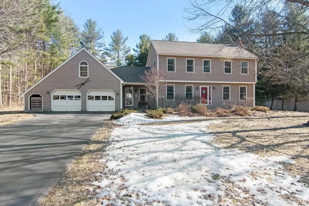 183 Chimney Hill Road Colchester VT 05446