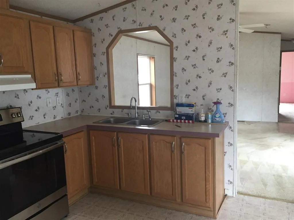 38 Crystal Springs Way Somersworth NH 03878