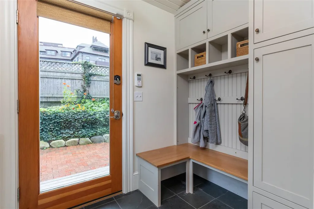 324 Hanover Street Portsmouth NH 03801
