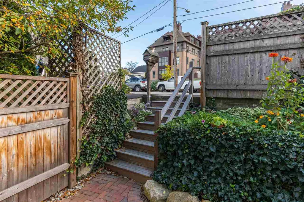 324 Hanover Street Portsmouth NH 03801