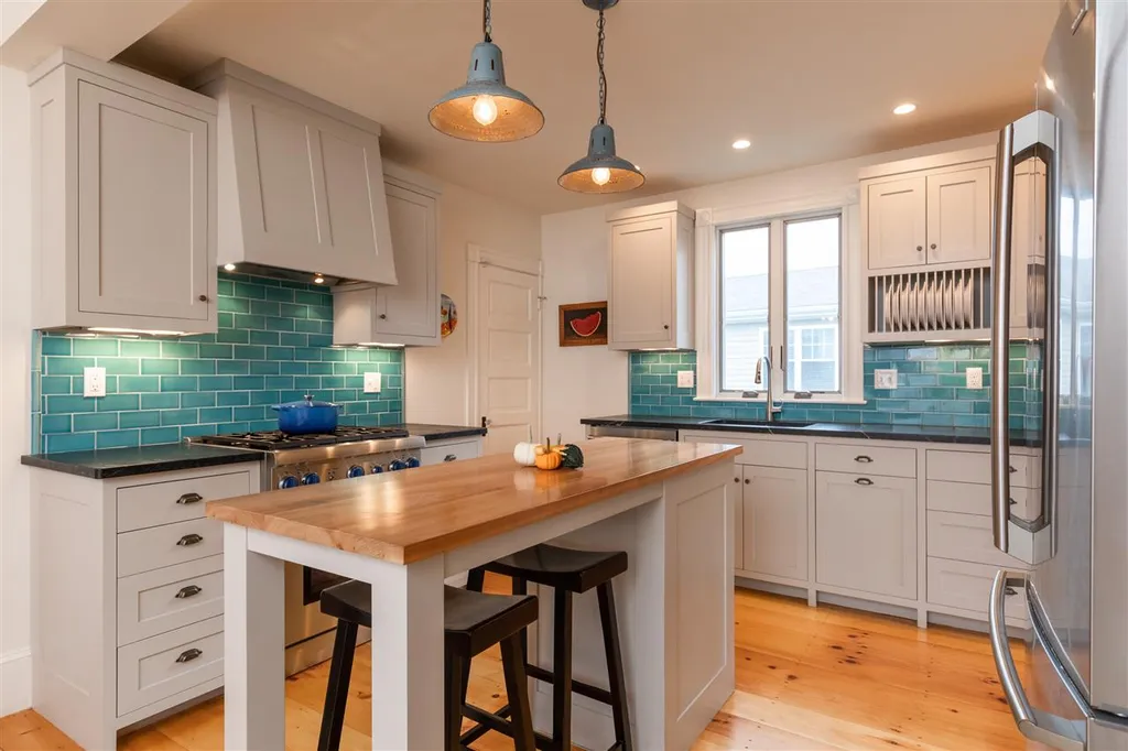324 Hanover Street Portsmouth NH 03801