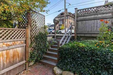 324 Hanover Street Portsmouth NH 03801