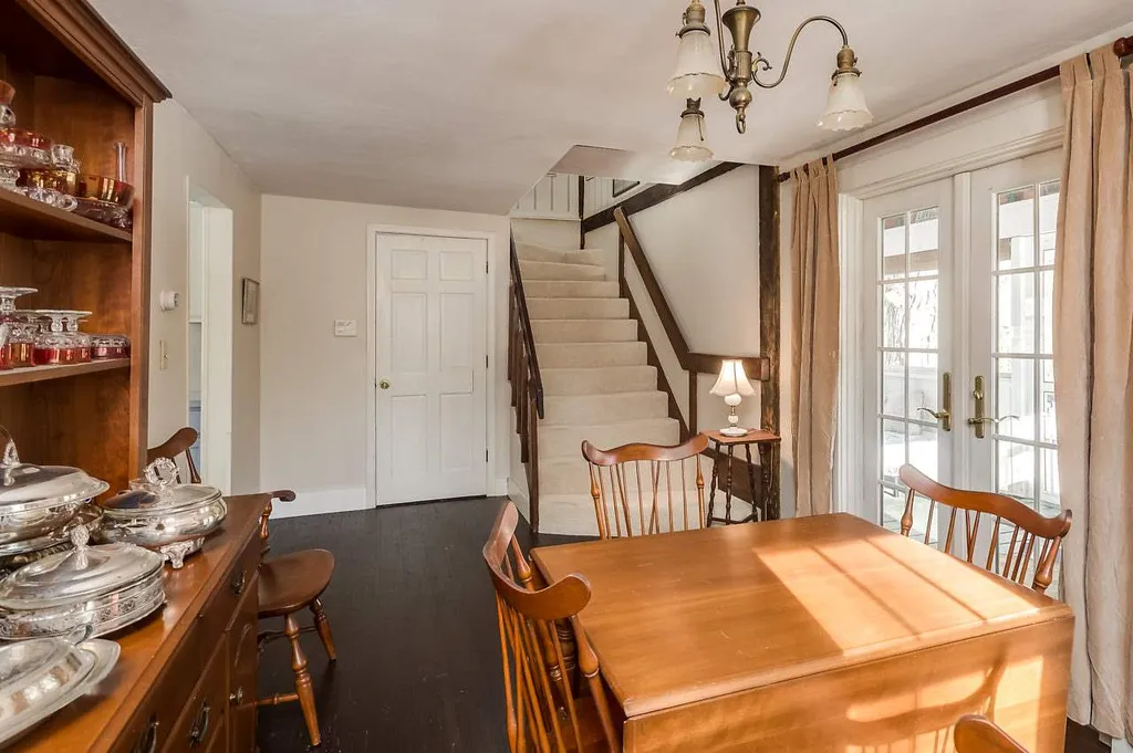 109 Langs Lane Newmarket NH 03857