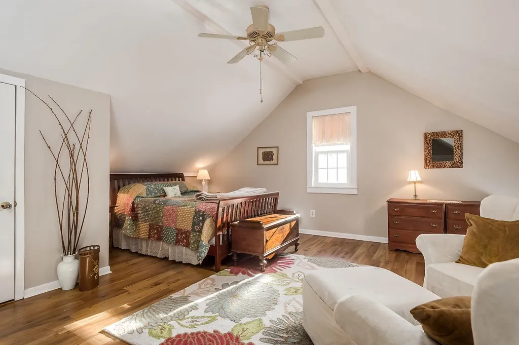 109 Langs Lane Newmarket NH 03857