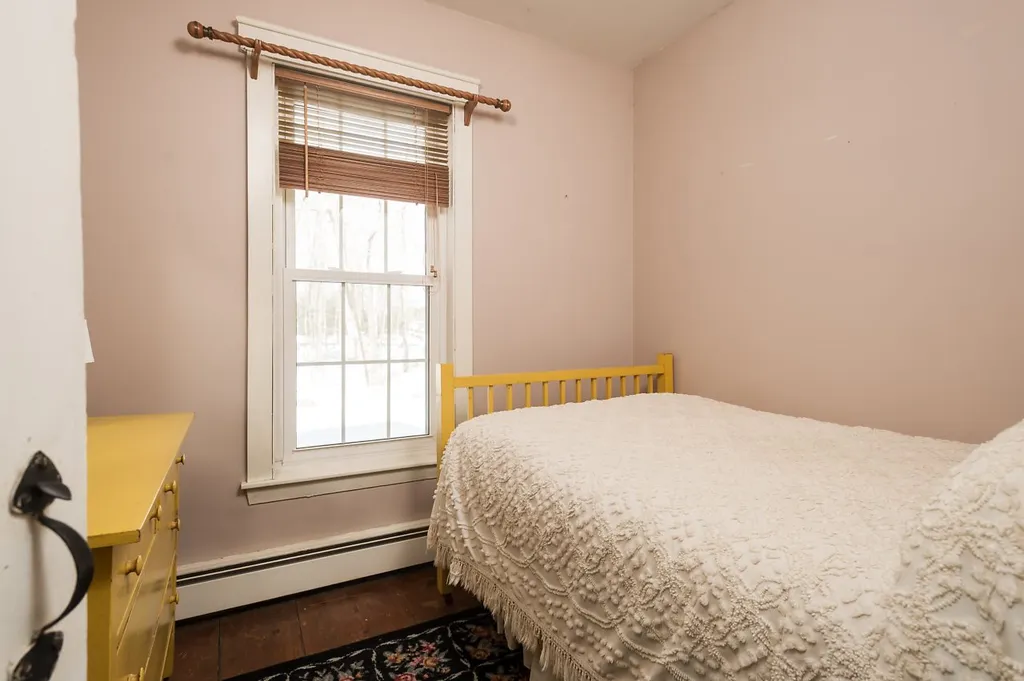 109 Langs Lane Newmarket NH 03857