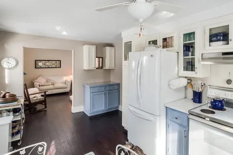 109 Langs Lane Newmarket NH 03857