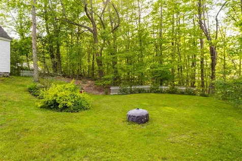 109 Langs Lane Newmarket NH 03857
