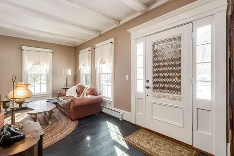 109 Langs Lane Newmarket NH 03857