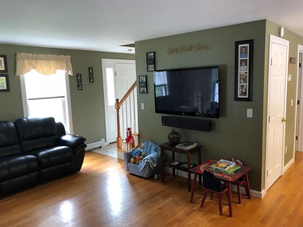 23 Corbin Drive Dover NH 03820
