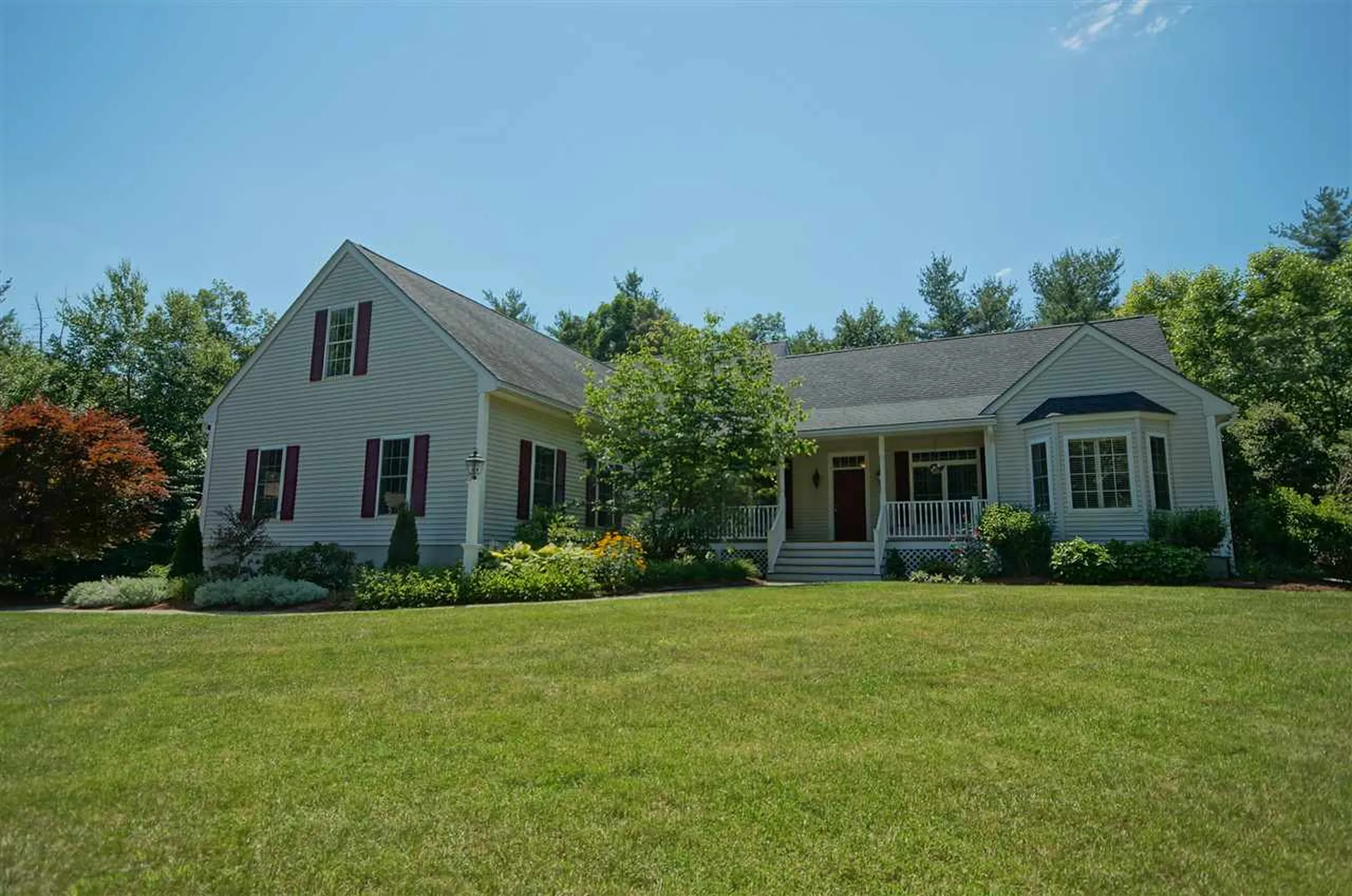 7 Eagle Hill Road Raymond NH 03077
