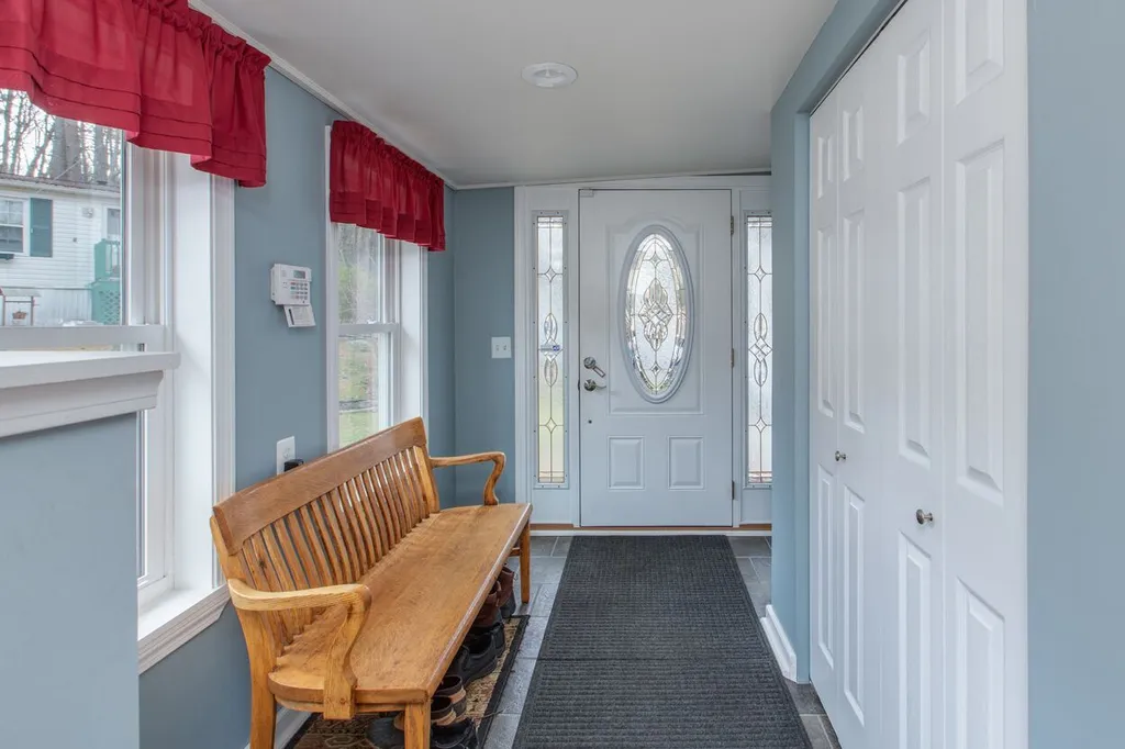 5 Neil Drive Allenstown NH 03275