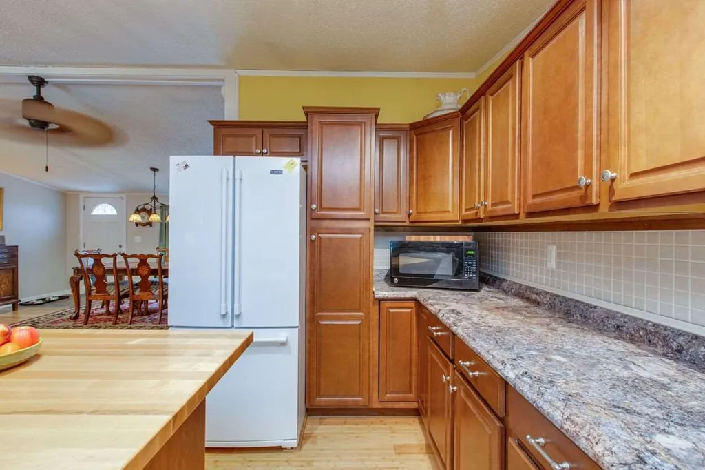 5 Neil Drive Allenstown NH 03275