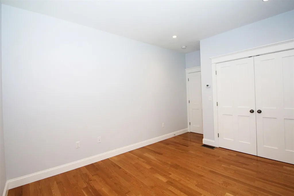 68 Edgewater Drive Barrington NH 03825