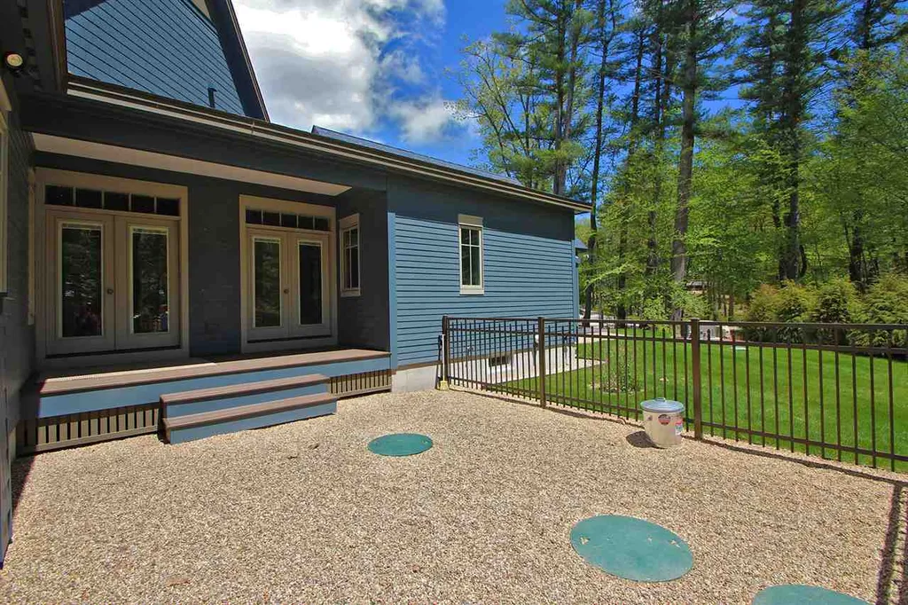 68 Edgewater Drive Barrington NH 03825