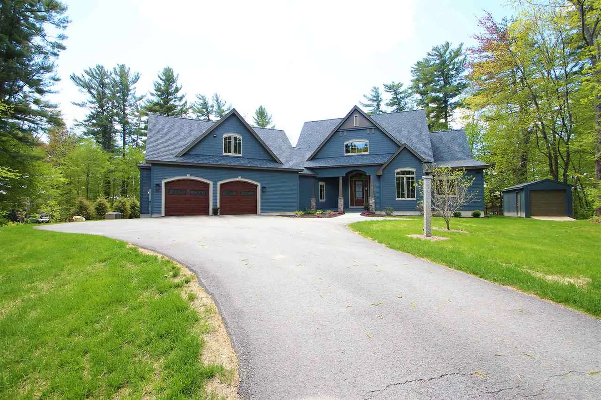 68 Edgewater Drive Barrington NH 03825