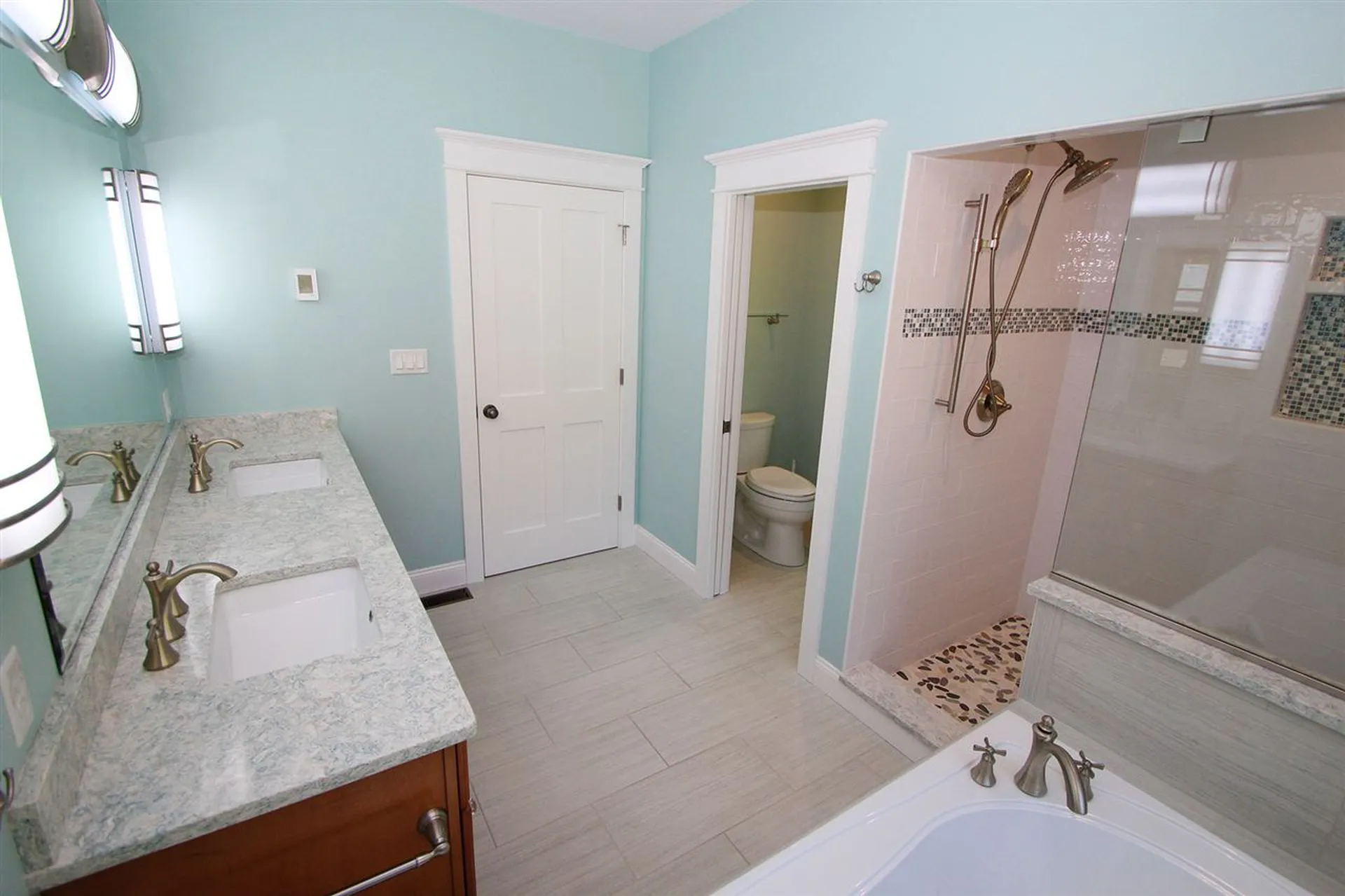 68 Edgewater Drive Barrington NH 03825