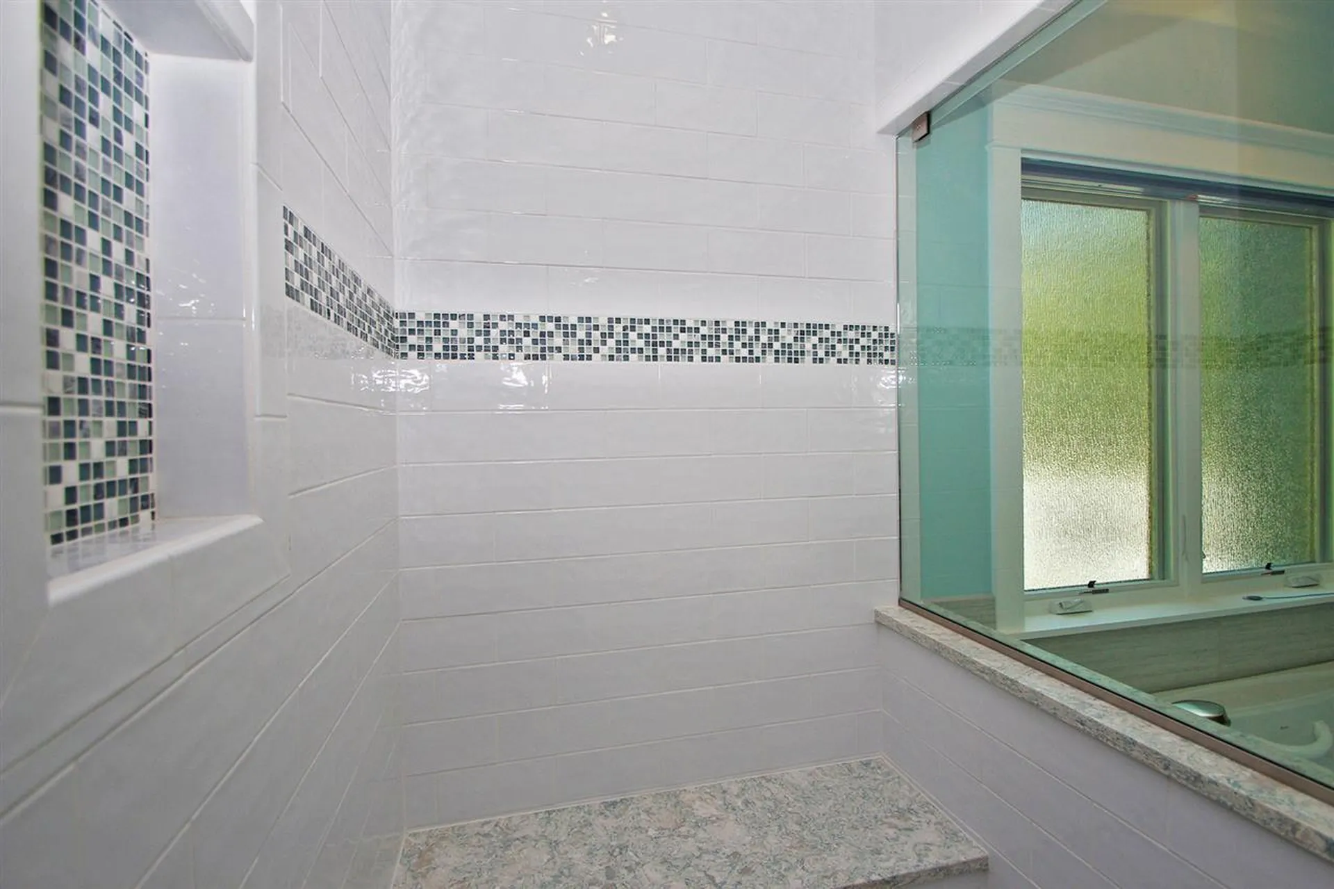 68 Edgewater Drive Barrington NH 03825