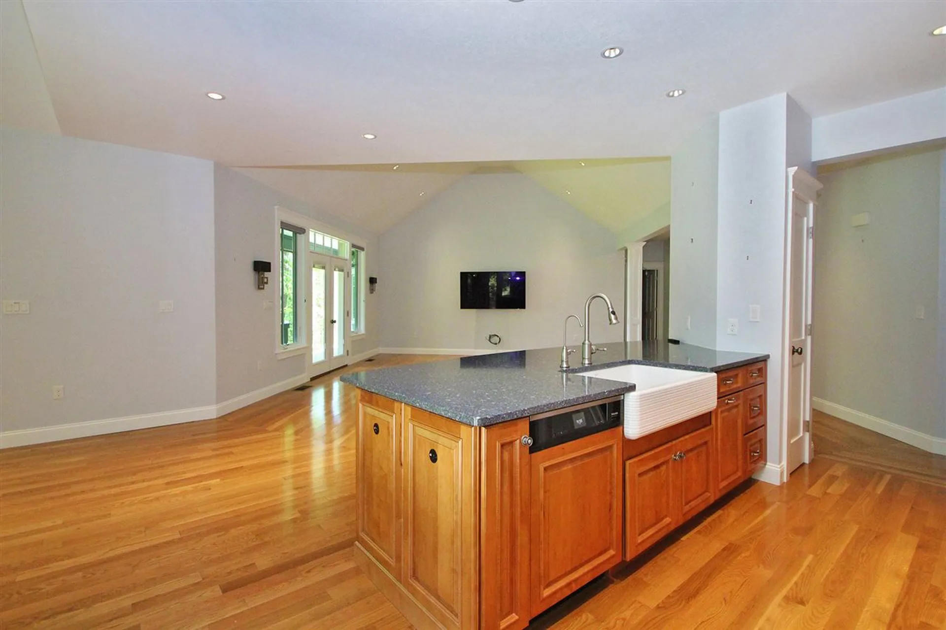 68 Edgewater Drive Barrington NH 03825