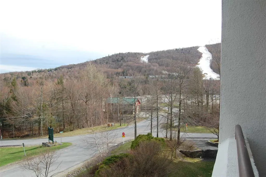 401 Village Gate Warren VT 05674