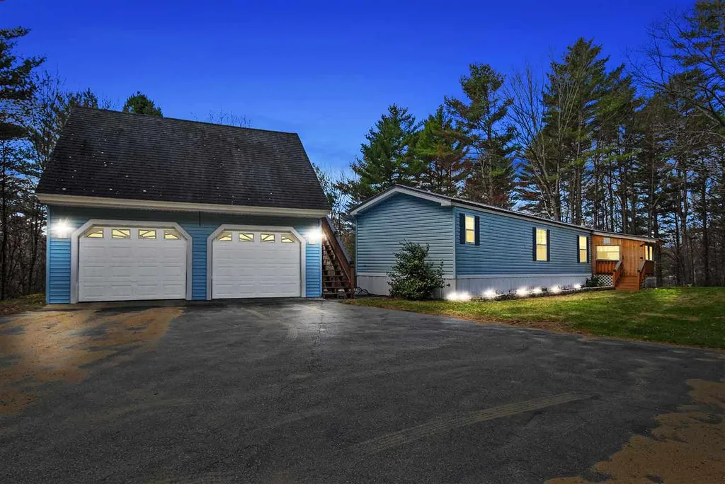31 New Road Barnstead NH 03225