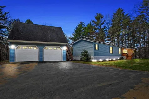 31 New Road Barnstead NH 03225