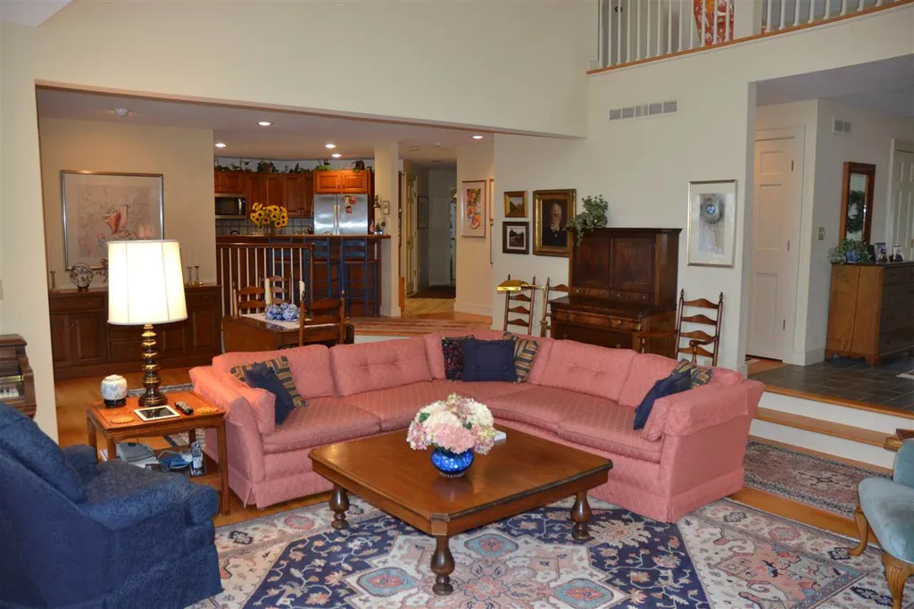 23 Greenleaf Drive Wolfeboro NH 03894