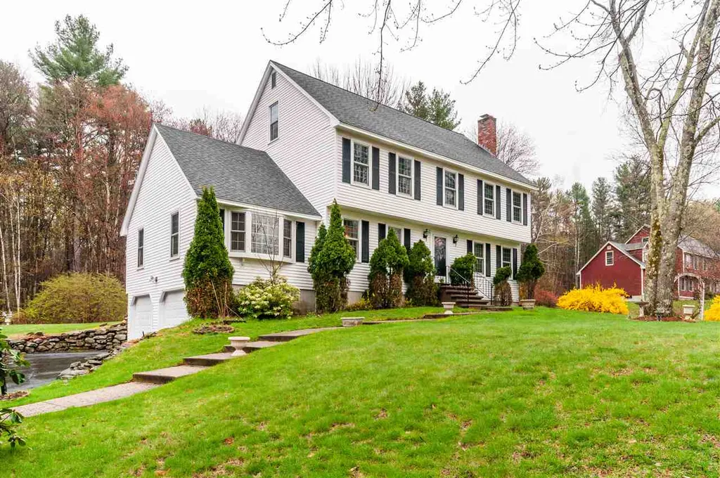 140 Kendall Pond Road Windham NH 03087