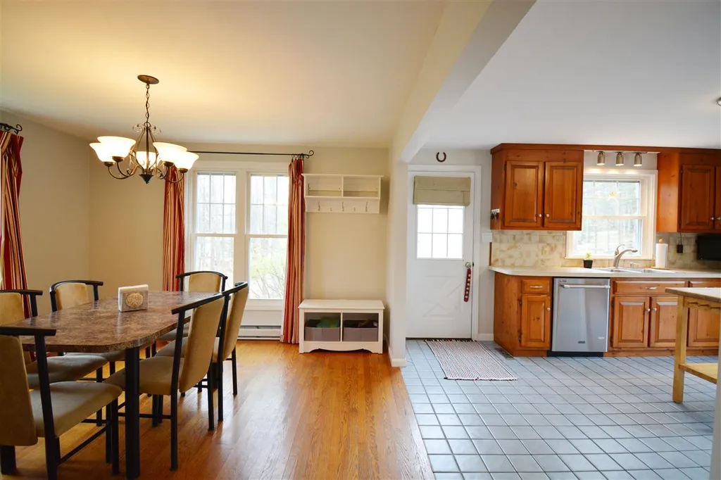 25 Great Hill Drive Newmarket NH 03857