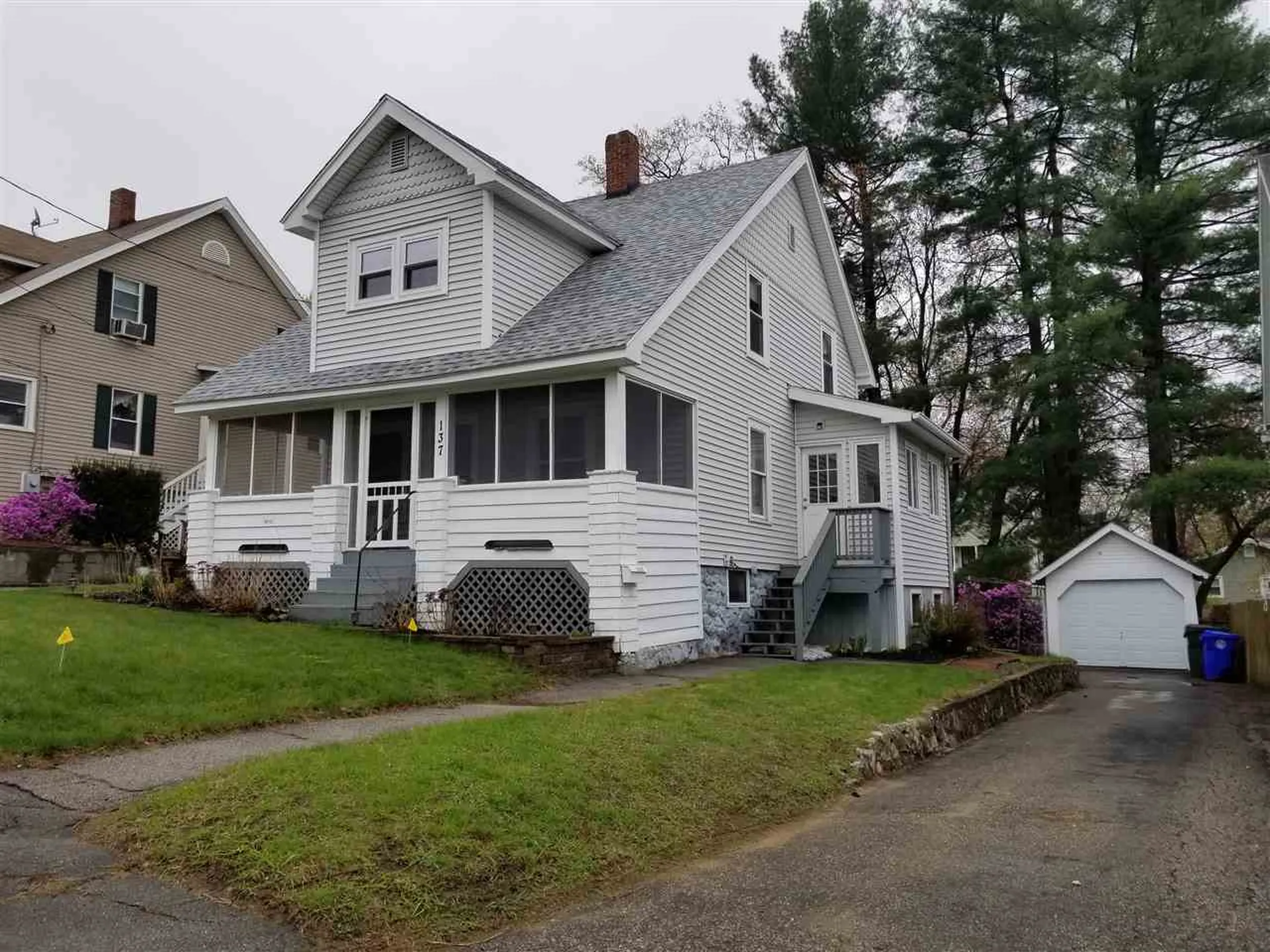 137 Oakdale Avenue Manchester NH 03103