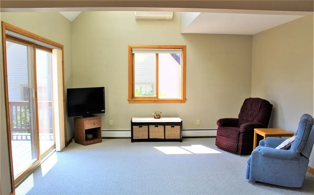 38 Starboard Way Laconia NH 03246
