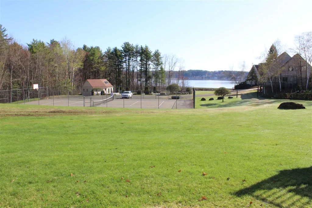 38 Starboard Way Laconia NH 03246