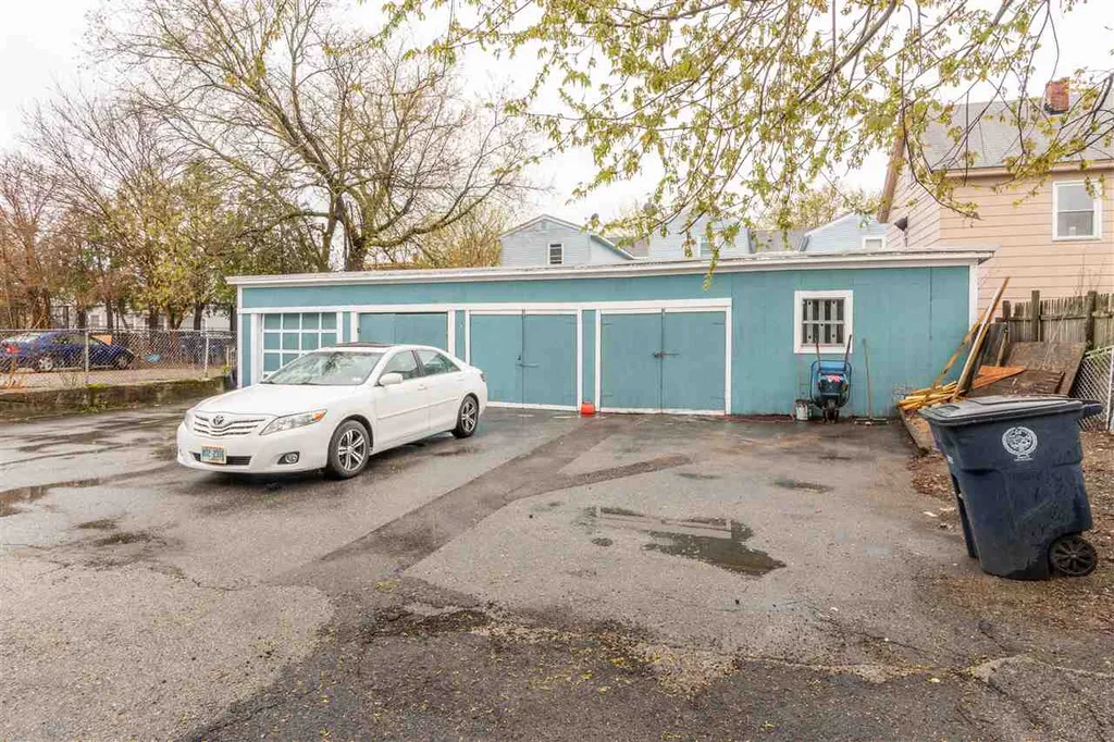 29-31 Vine Street Nashua NH 03060