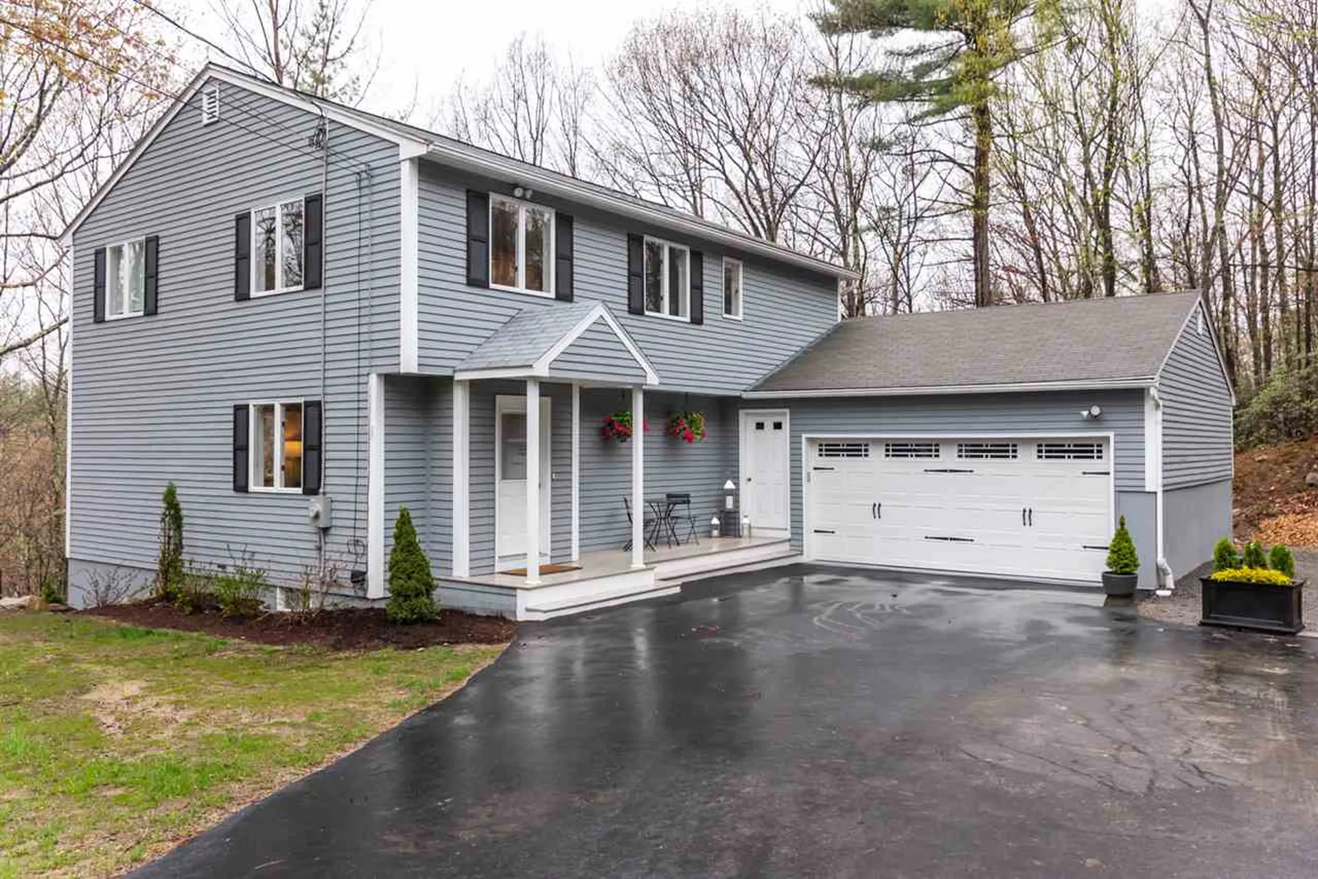 82 Olde Lantern Road Bedford NH 03110