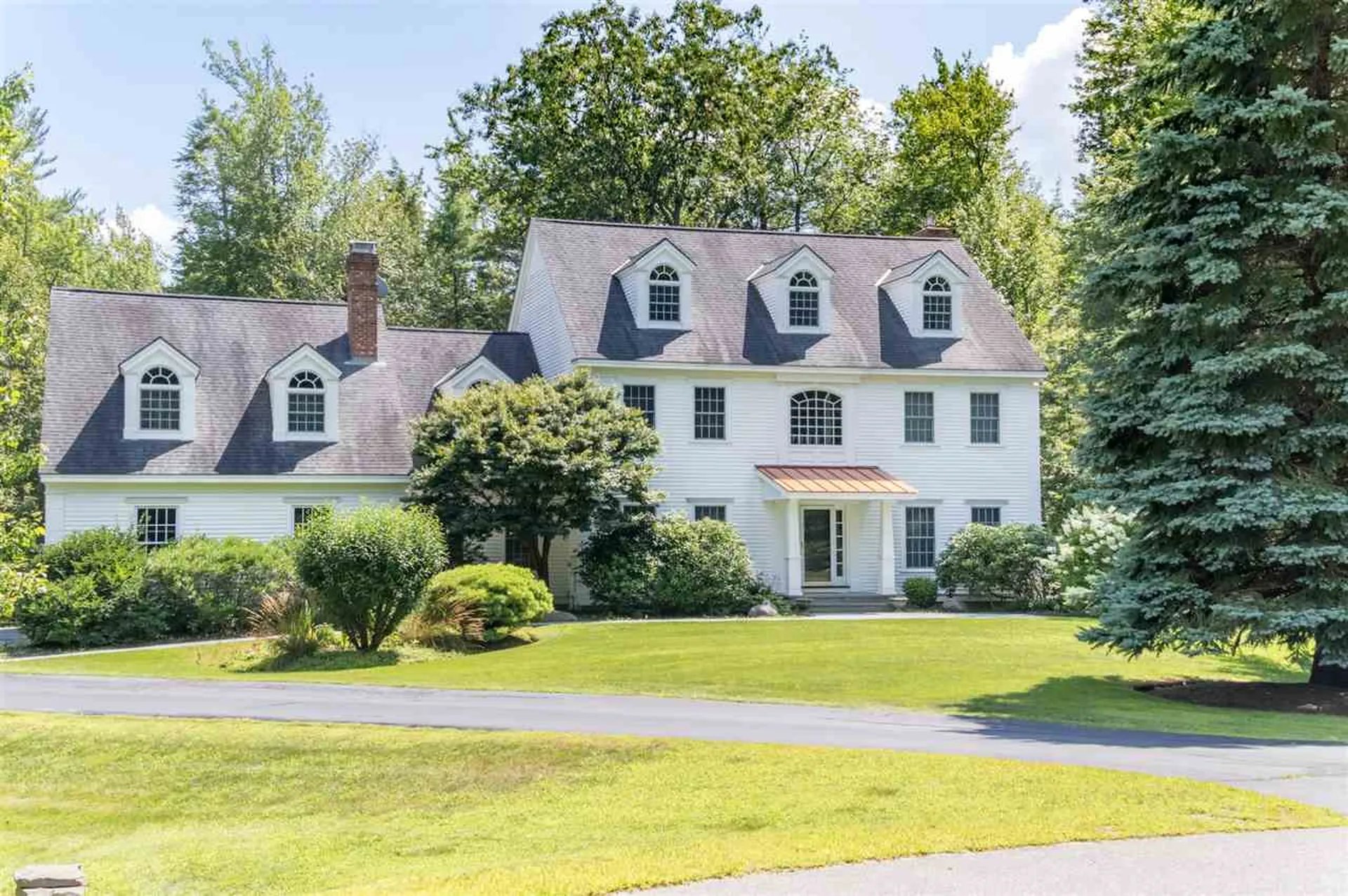 9 Squier Drive North Hampton NH 03862