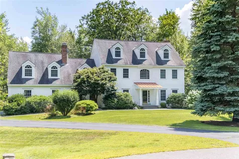 9 Squier Drive North Hampton NH 03862