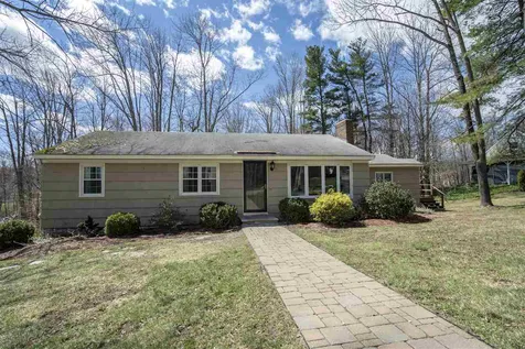 7 Woodlawn Avenue Atkinson NH 03811