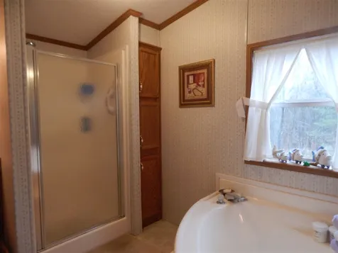 20 Marilyn Drive Allenstown NH 03275