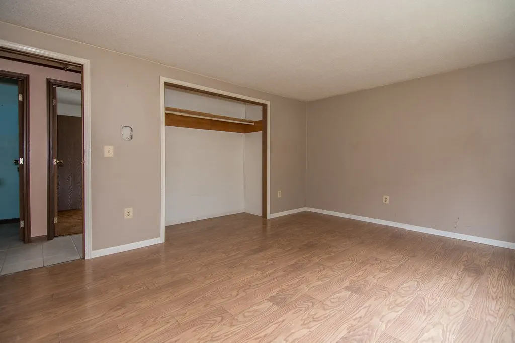 30R Gowing Road Hudson NH 03051