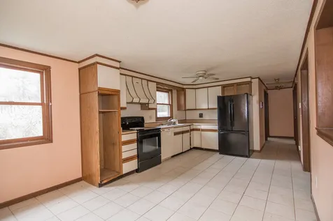 30R Gowing Road Hudson NH 03051