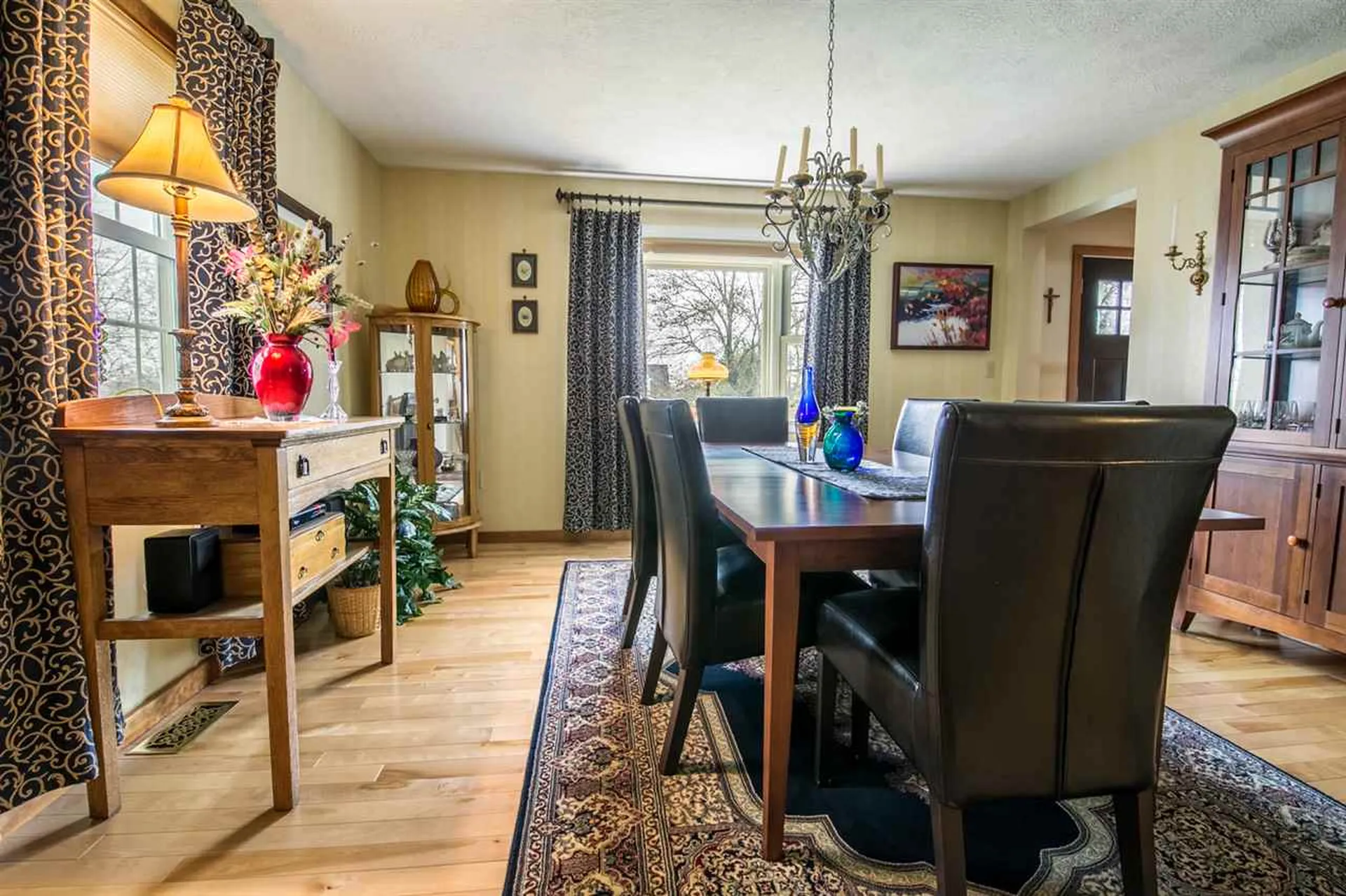 27 Bobolink Circle Essex VT 05452