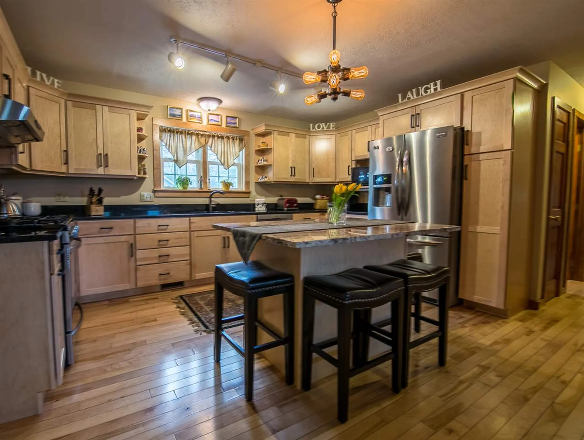 27 Bobolink Circle Essex VT 05452