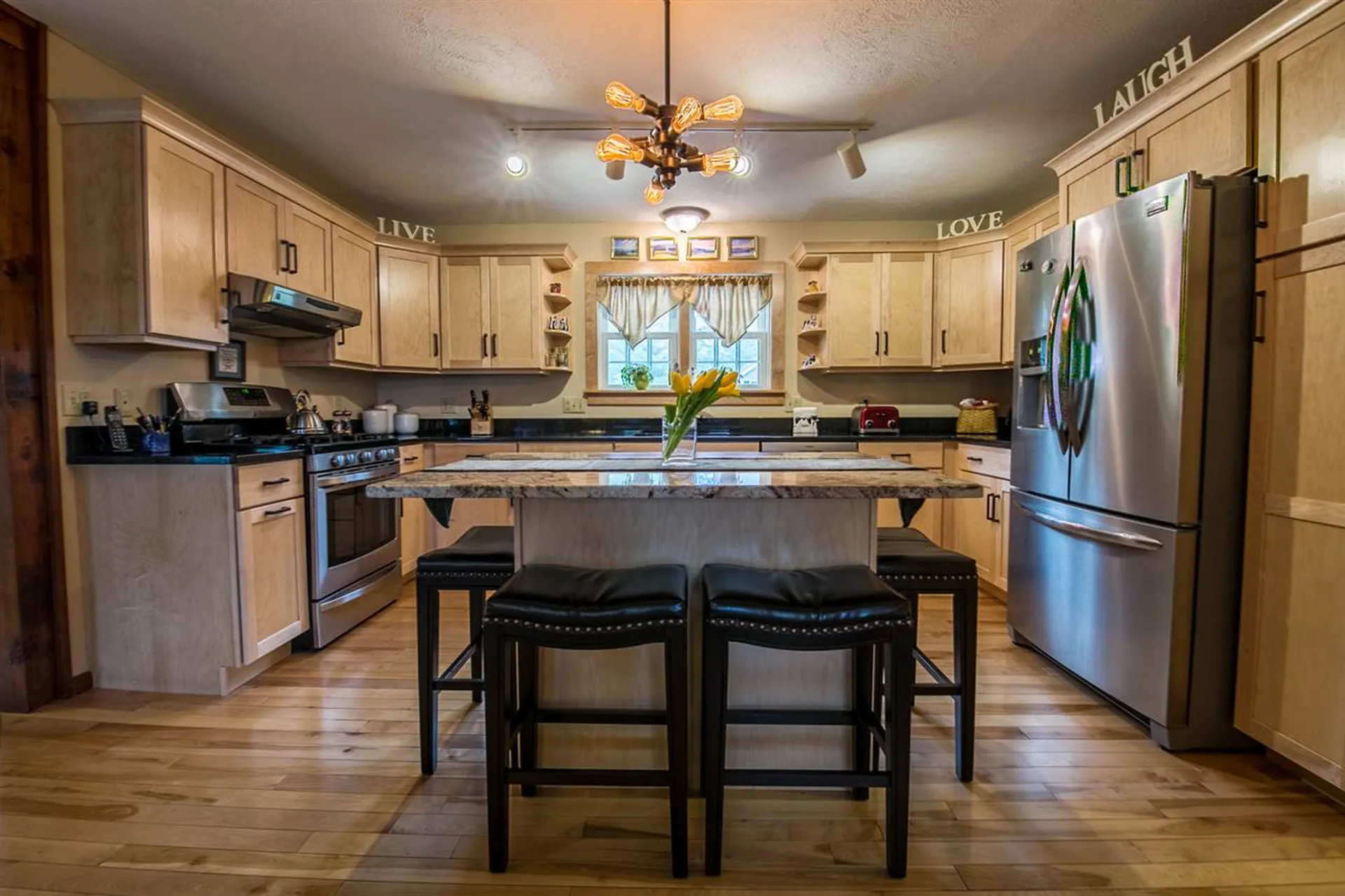 27 Bobolink Circle Essex VT 05452