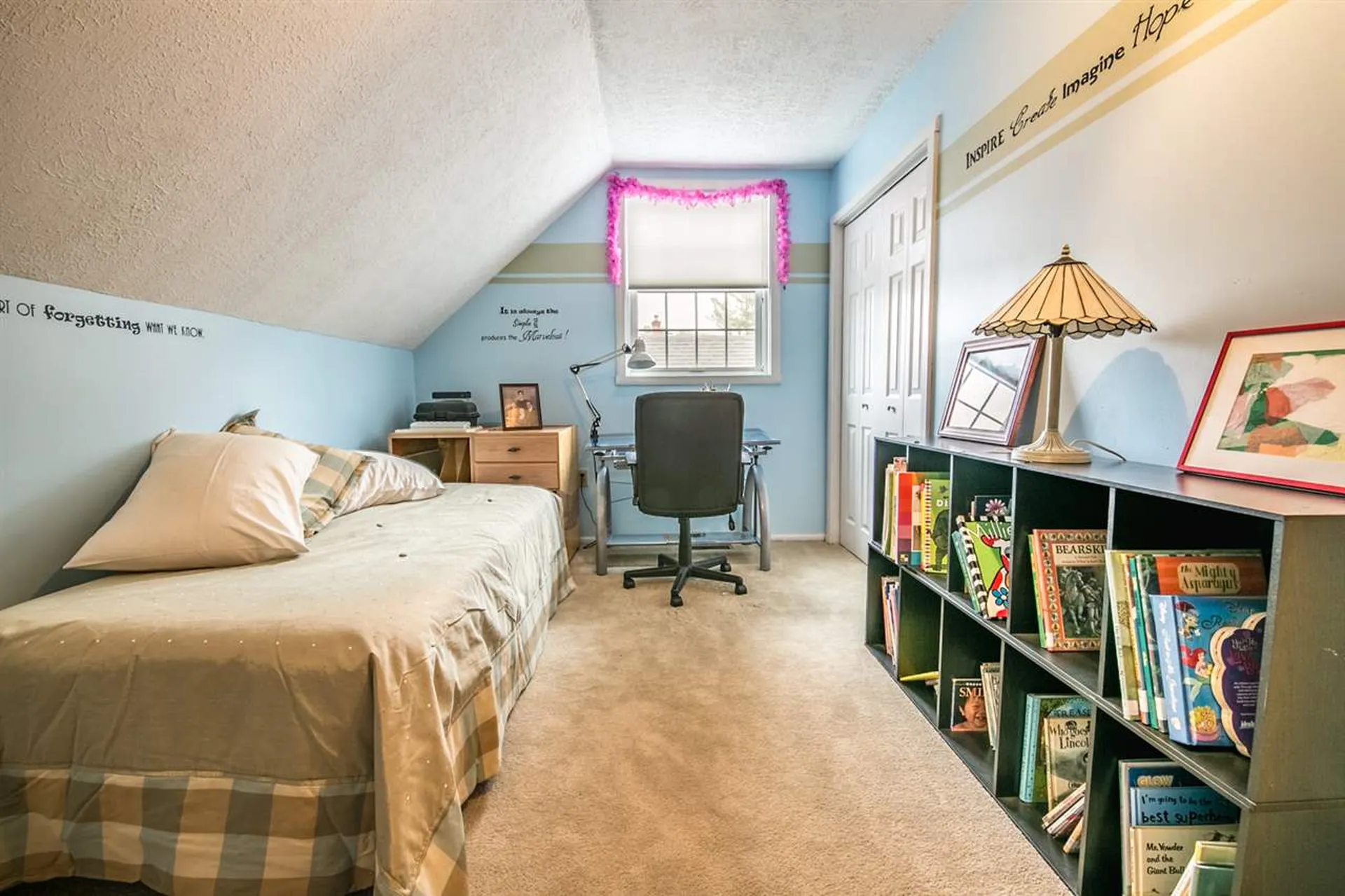 27 Bobolink Circle Essex VT 05452