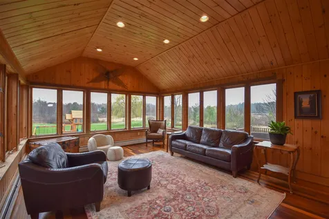 6 Surrey Lane Durham NH 03824