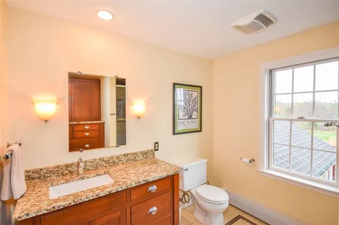 6 Surrey Lane Durham NH 03824