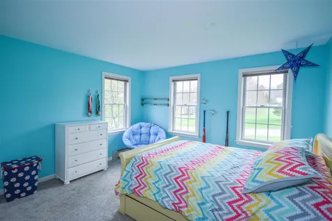 6 Surrey Lane Durham NH 03824