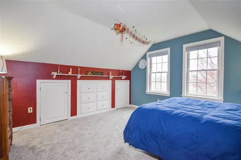 6 Surrey Lane Durham NH 03824