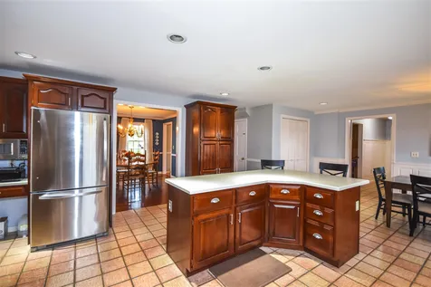 6 Surrey Lane Durham NH 03824