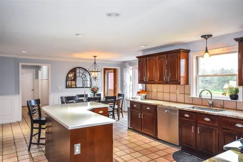 6 Surrey Lane Durham NH 03824