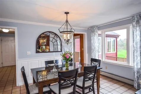 6 Surrey Lane Durham NH 03824